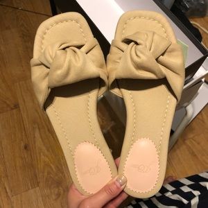 CLOSET CLOSING | J. Crew | Beige Nude Khaki Square Toe Chino Knot Sandals